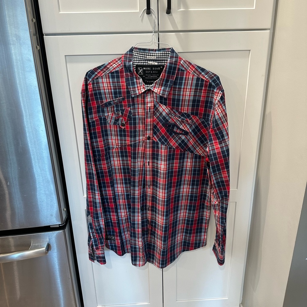 Collared shirt